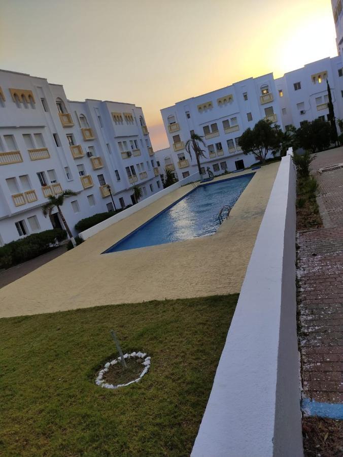 Lovely Two Bedrooms Apartment Tanger Exterior foto